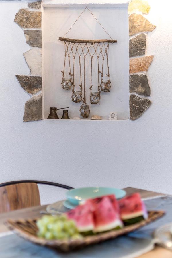 Island Getaway - Heritage House Mirca  Bagian luar foto