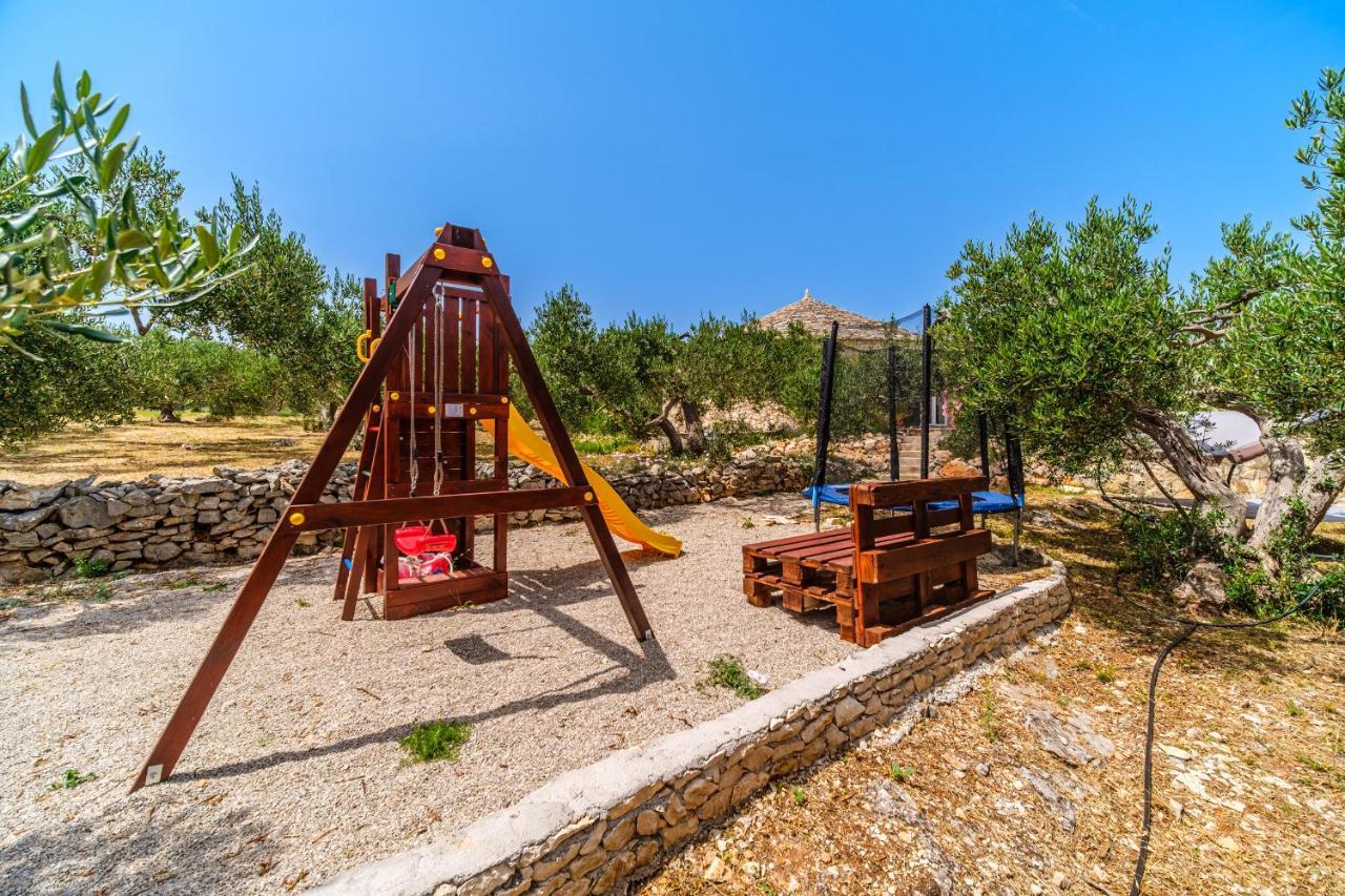 Island Getaway - Heritage House Mirca  Bagian luar foto